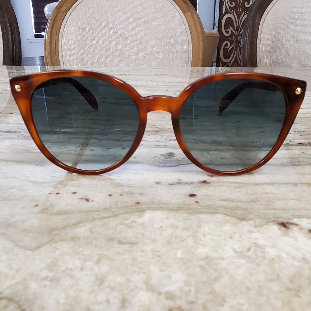 Alexander McQueen Sunglasses